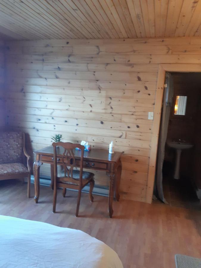 Auberge Ma Maison Sainte-Melanie Экстерьер фото